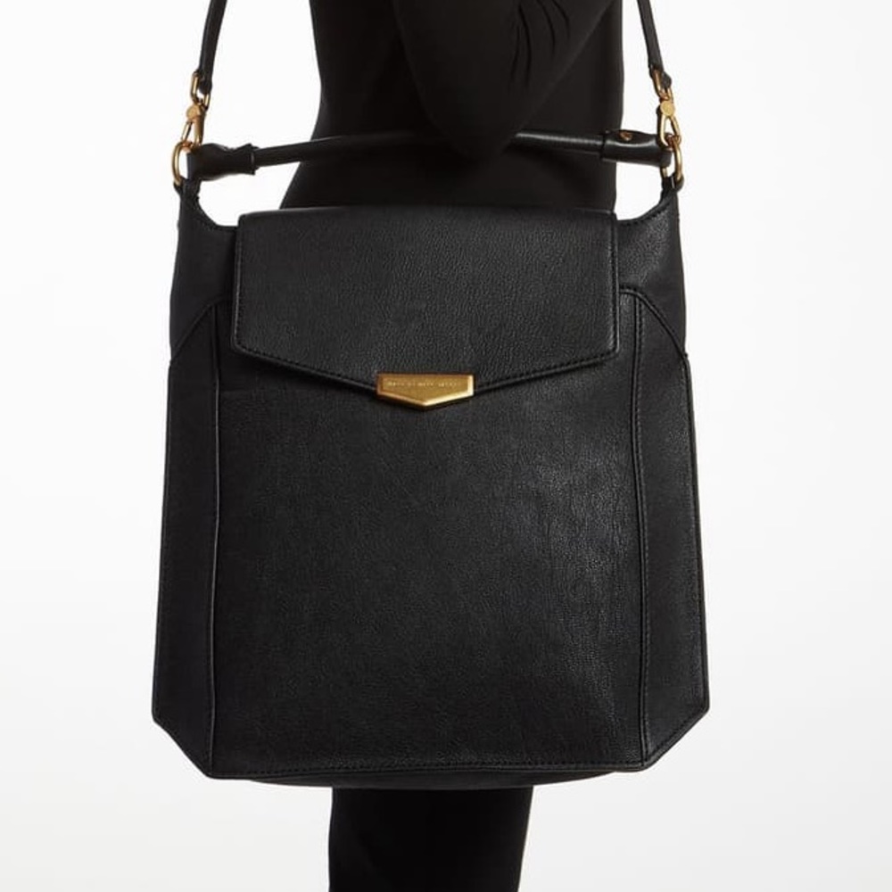 Marc Jacobs Handbag - Picture 2 of 8